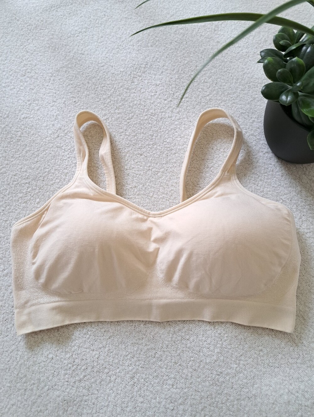 Truekind Daily Comfort Wireless Shaper Bra Beige Cream XL Full Coverage